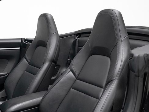 Used 2021 Porsche 911 Carrera image 13