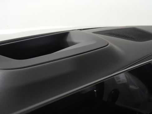 New 2026 BMW X6 xDrive40i image 19