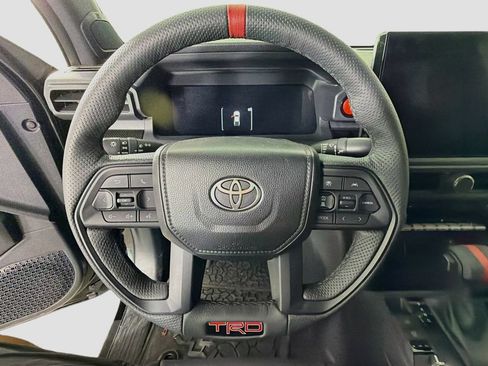 Used 2026 Toyota Tacoma TRD Pro AWD/4WD image 14
