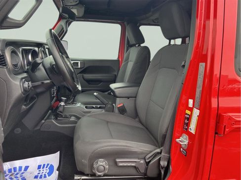 Used 2022 Jeep Gladiator Willys image 22