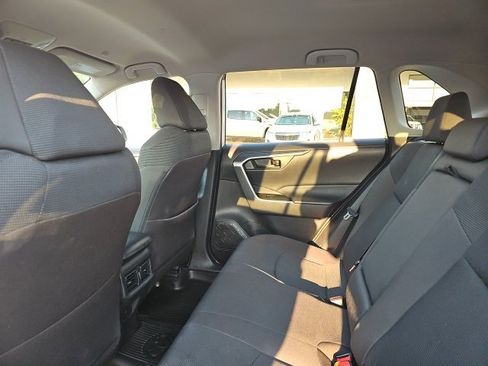 Used 2023 Toyota RAV4 LE image 7