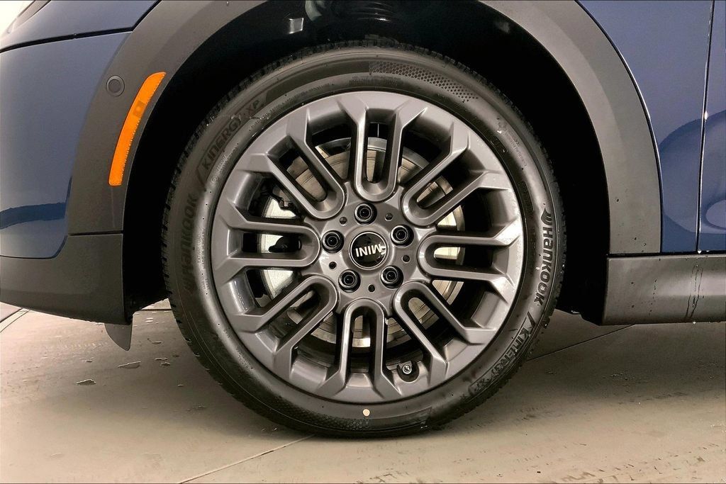 Used 2026 MINI Cooper S FWD image 9