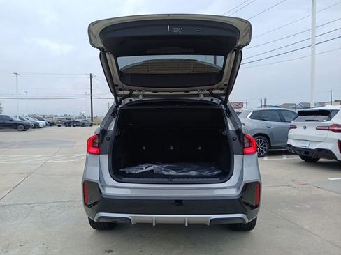 New 2026 BMW X1 xDrive28i w/ Technology Package AWD/4WD image 9