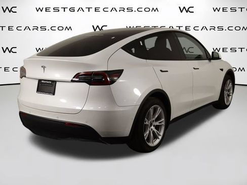 Used 2021 Tesla Model Y 2WD image 41