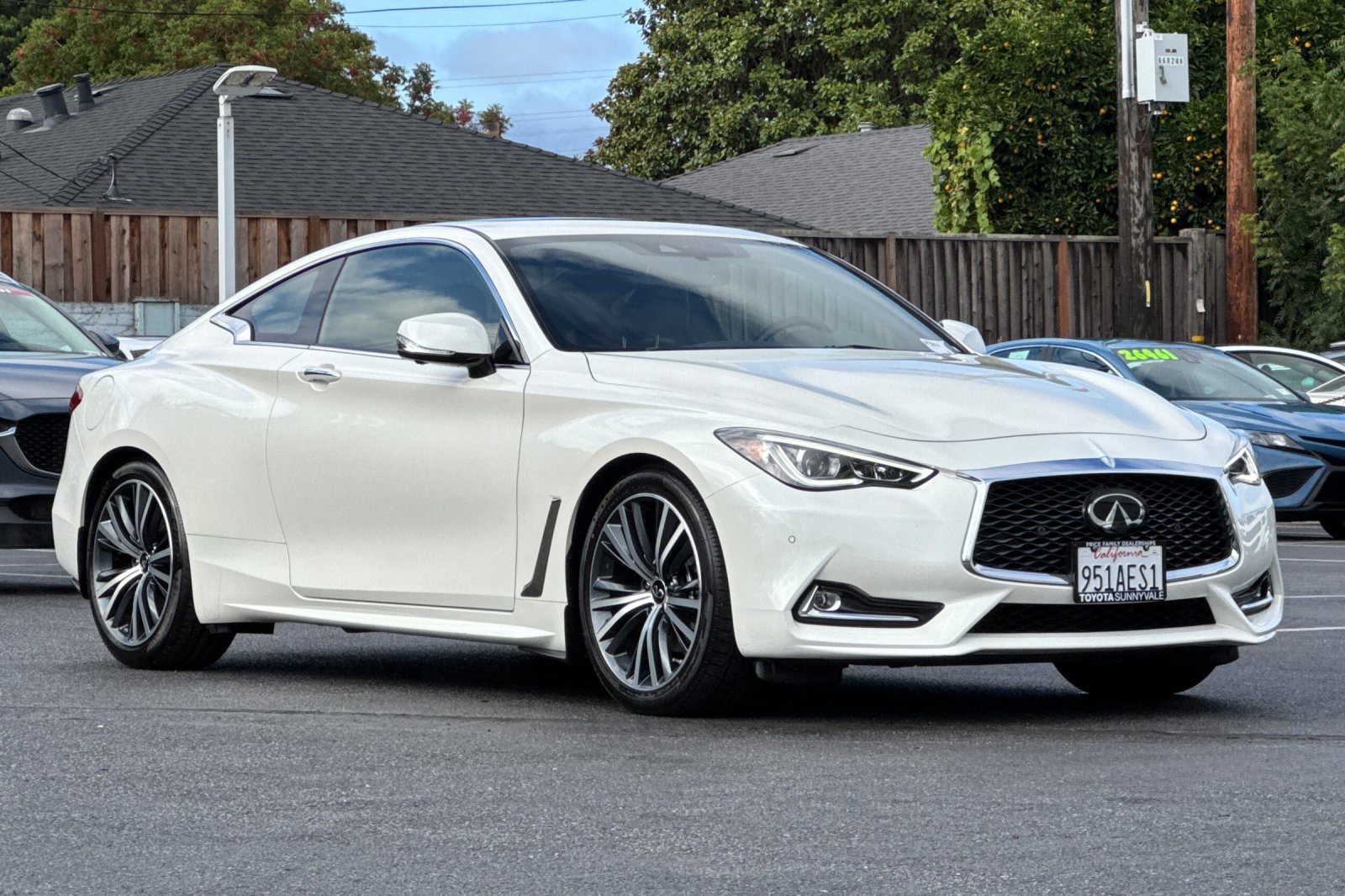 Used 2022 INFINITI Q60 3.0t Luxe w/ Cargo Package RWD image 8
