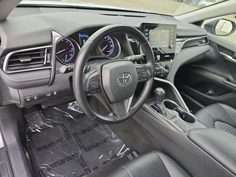 Used 2023 Toyota Camry SE image 21