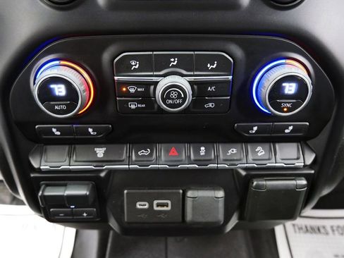 Used 2023 Chevrolet Silverado 2500 LT image 30