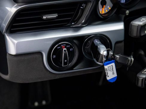 Used 2015 Porsche 911 GT3 image 19