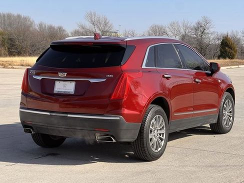 Used 2018 Cadillac XT5 Luxury w/ Driver Awareness Package image 3