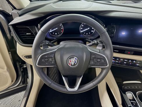 Used 2023 Buick Envision Avenir image 17