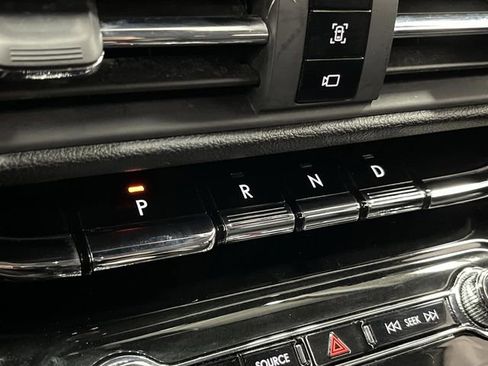 Used 2022 Lincoln Corsair AWD w/ Premium Package image 24