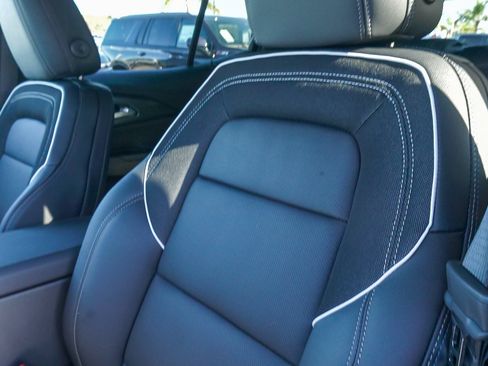 New 2026 Chevrolet Equinox EV LT image 20