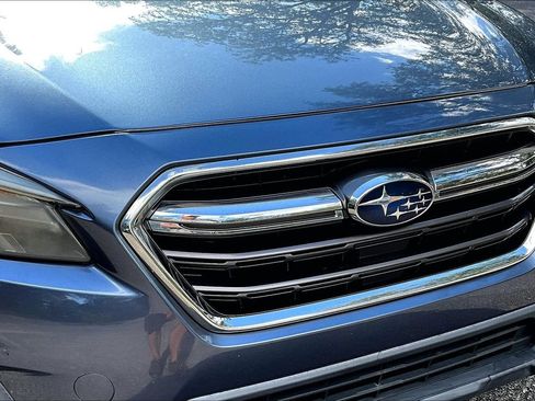 Used 2018 Subaru Outback 2.5i Limited AWD/4WD image 34
