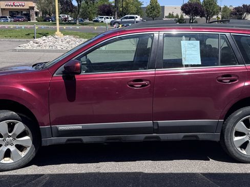 Used 2012 Subaru Outback 2.5i AWD/4WD image 5