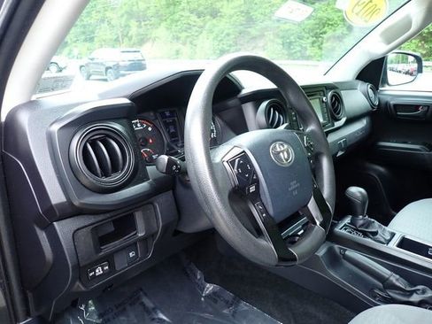 Certified 2019 Toyota Tacoma SR w/ SR Convenience Package AWD/4WD image 16
