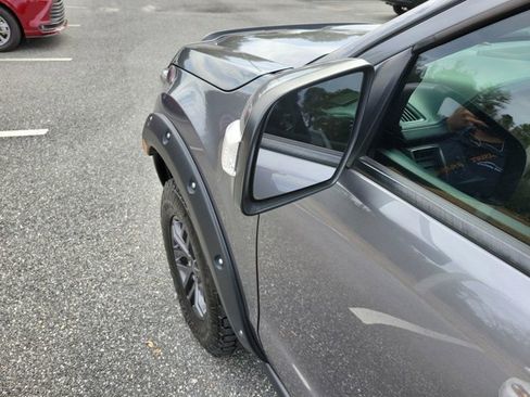 Used 2021 Ford Ranger Lariat w/ Tremor Off-Road Package image 18