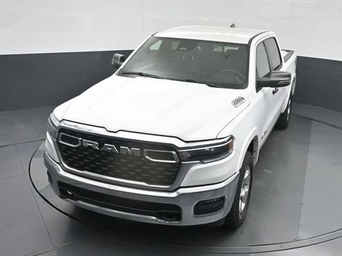Used 2025 RAM 1500 Big Horn AWD/4WD image 42