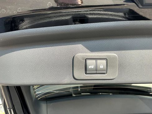 New 2026 Nissan Murano SL image 28