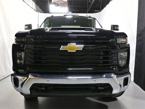 New 2026 Chevrolet Silverado 2500 W/T image 11