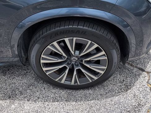 Used 2020 Volvo XC90 T6 Momentum w/ Protection Package Premier AWD/4WD image 30
