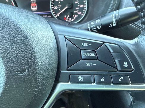 Used 2025 Nissan Sentra SV w/ All-Weather Package FWD image 25