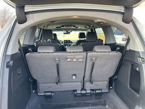 Used 2020 Honda Odyssey Touring image 9