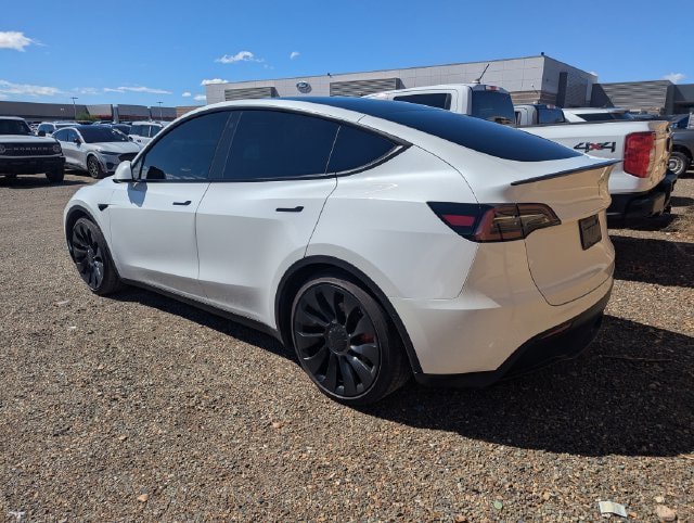 Used 2023 Tesla Model Y Performance AWD/4WD image 5