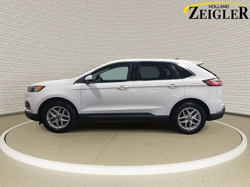 Used 2024 Ford Edge SEL image 8