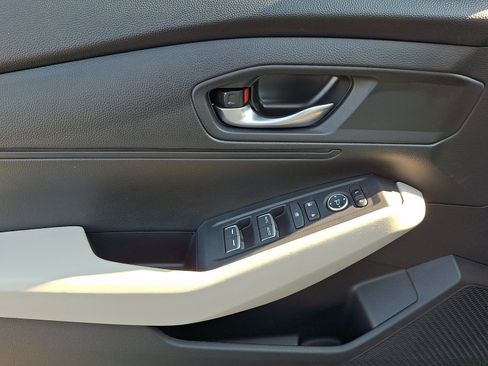 Certified 2025 Honda Accord LX image 12