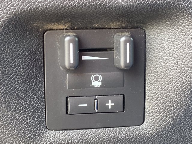 Used 2014 Chevrolet Silverado 2500 LT AWD/4WD image 27