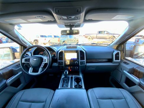 Used 2019 Ford F150 Lariat w/ Equipment Group 502A Luxury image 30