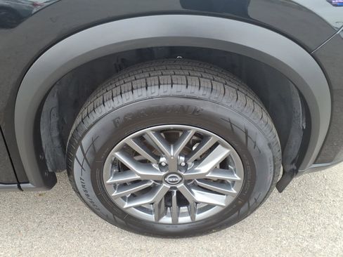 Certified 2024 Nissan Rogue S FWD image 6