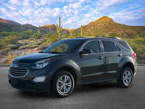 Used 2017 Chevrolet Equinox LT w/ Convenience Package FWD image 6