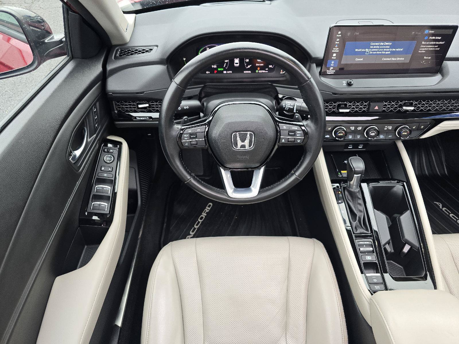 Used 2024 Honda Accord Touring image 17