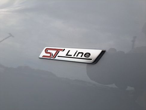 New 2025 Ford Escape ST-Line image 8