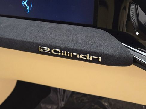 Used 2025 Ferrari 12Cilindri RWD image 22