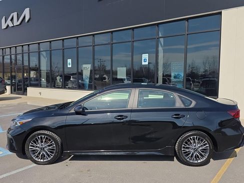 Used 2024 Kia Forte GT-Line image 2