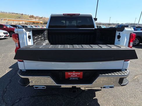 New 2026 Chevrolet Silverado 1500 LTZ w/ LTZ Premium Package image 9