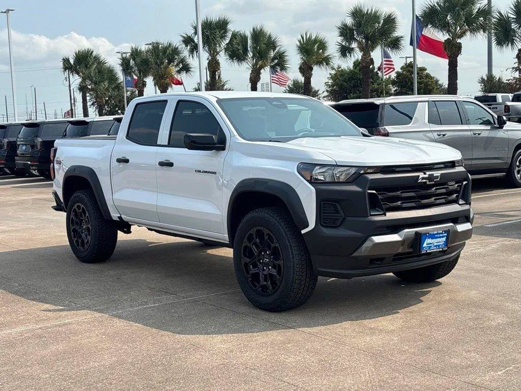 New 2026 Chevrolet Colorado Trail Boss AWD/4WD image 6