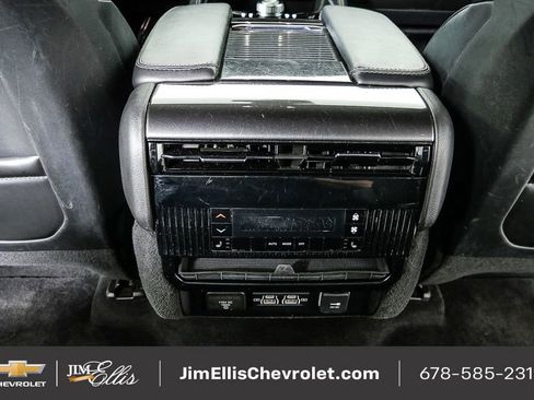 Used 2023 Jeep Wagoneer 2WD w/ Convenience Group I image 21