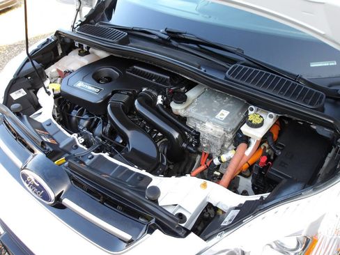 Used 2017 Ford C-MAX SE image 27