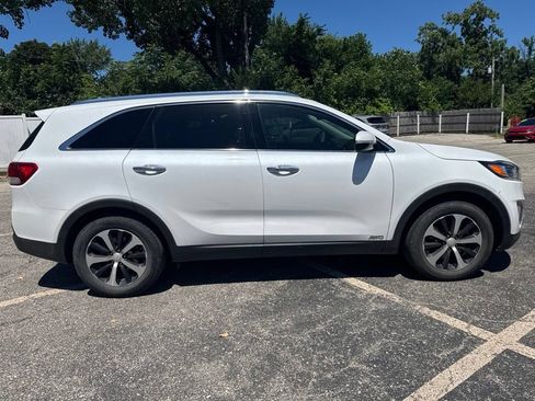 Used 2018 Kia Sorento EX w/ EX Advanced Touring Package AWD/4WD image 2