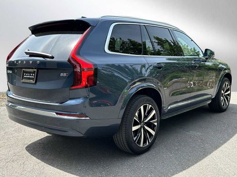 New 2025 Volvo XC90 B5 Core w/ Protection Package Premier image 5