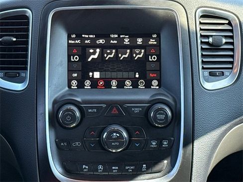 Used 2020 Dodge Durango SXT image 12