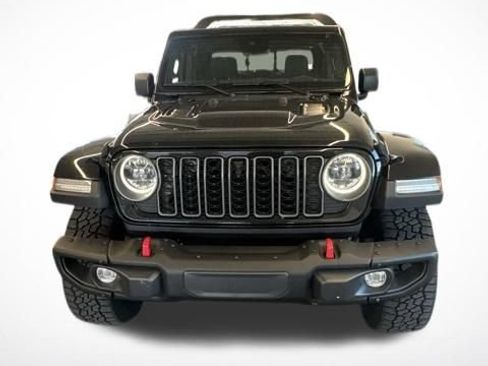 Used 2025 Jeep Gladiator Rubicon AWD/4WD image 3
