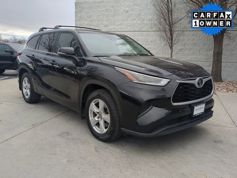 Used 2021 Toyota Highlander L image 8