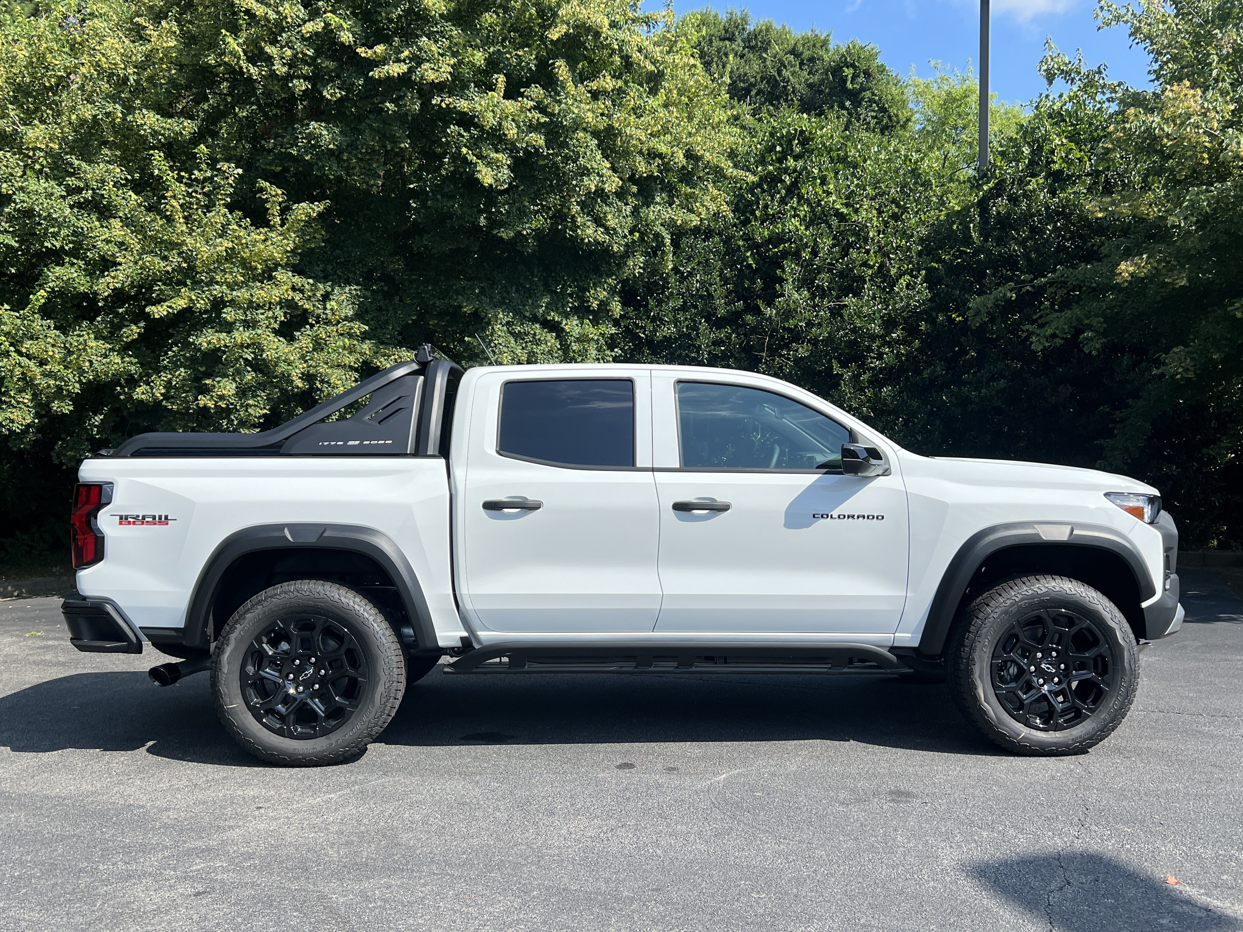 New 2026 Chevrolet Colorado Trail Boss AWD/4WD image 10