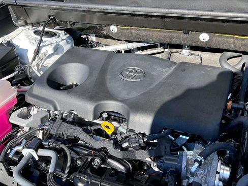 Certified 2022 Toyota RAV4 XSE image 32