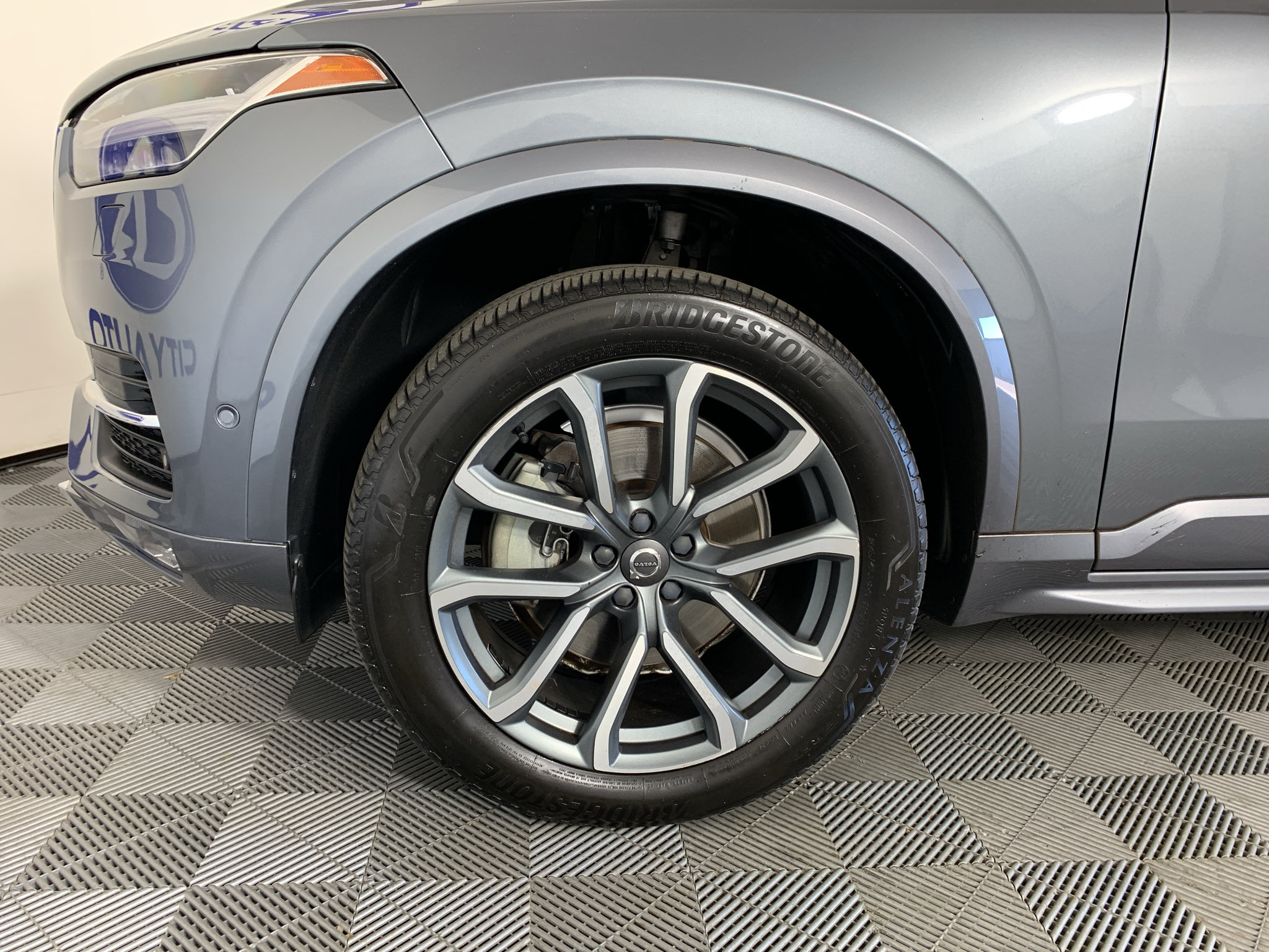 Used 2019 Volvo XC90 T5 Momentum w/ Advanced Package AWD/4WD image 11
