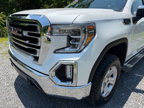 Used 2019 GMC Sierra 1500 SLT w/ SLT Premium Package AWD/4WD image 9